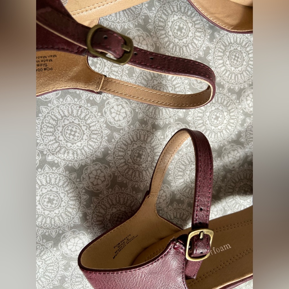 Journee Collection~Chic~Bette~Faux Leather~Almond Toe~Pump~Buckle Closure~Size 9 - Picture 9 of 14